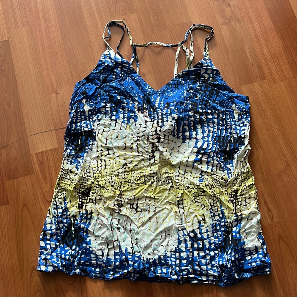 Marahie Cut Out Back Tank